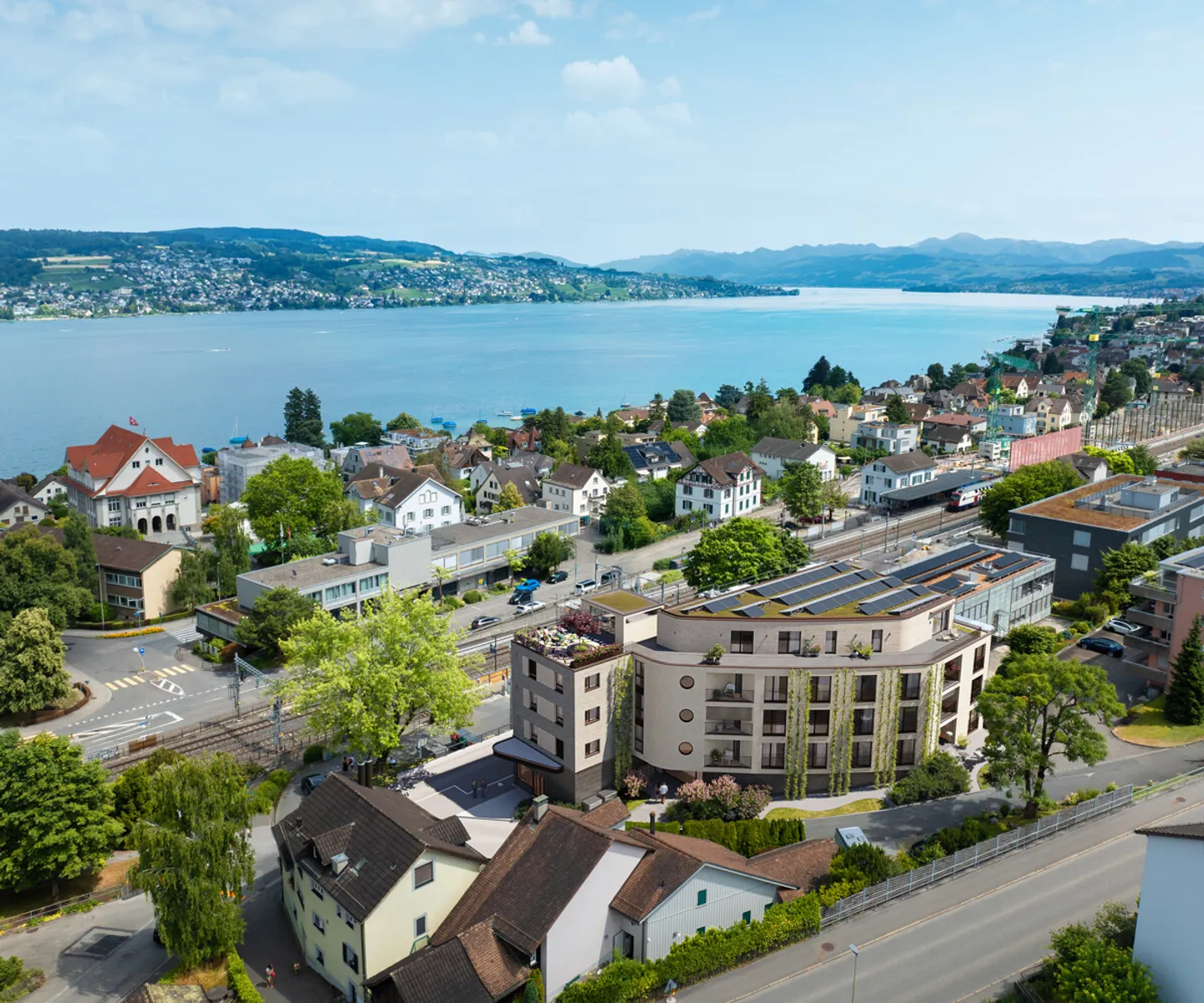 Living in the Center of Rüschlikon: Last Apartment Available - Photo 4 of 5