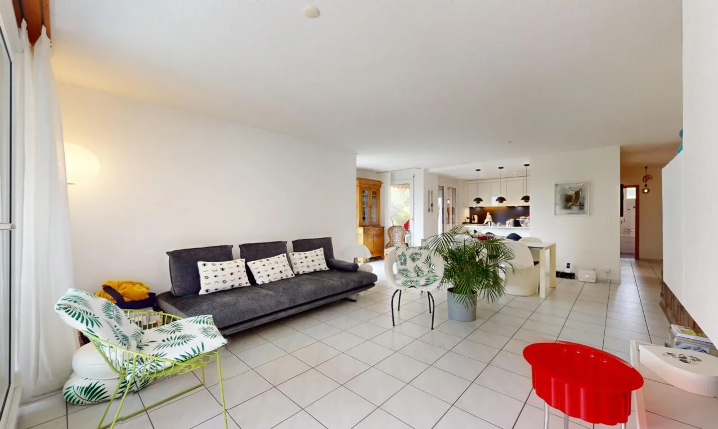 Magnifique appartement de 3,5 pces avec jardin au calme absolu à Pully - Photo 2 sur 11