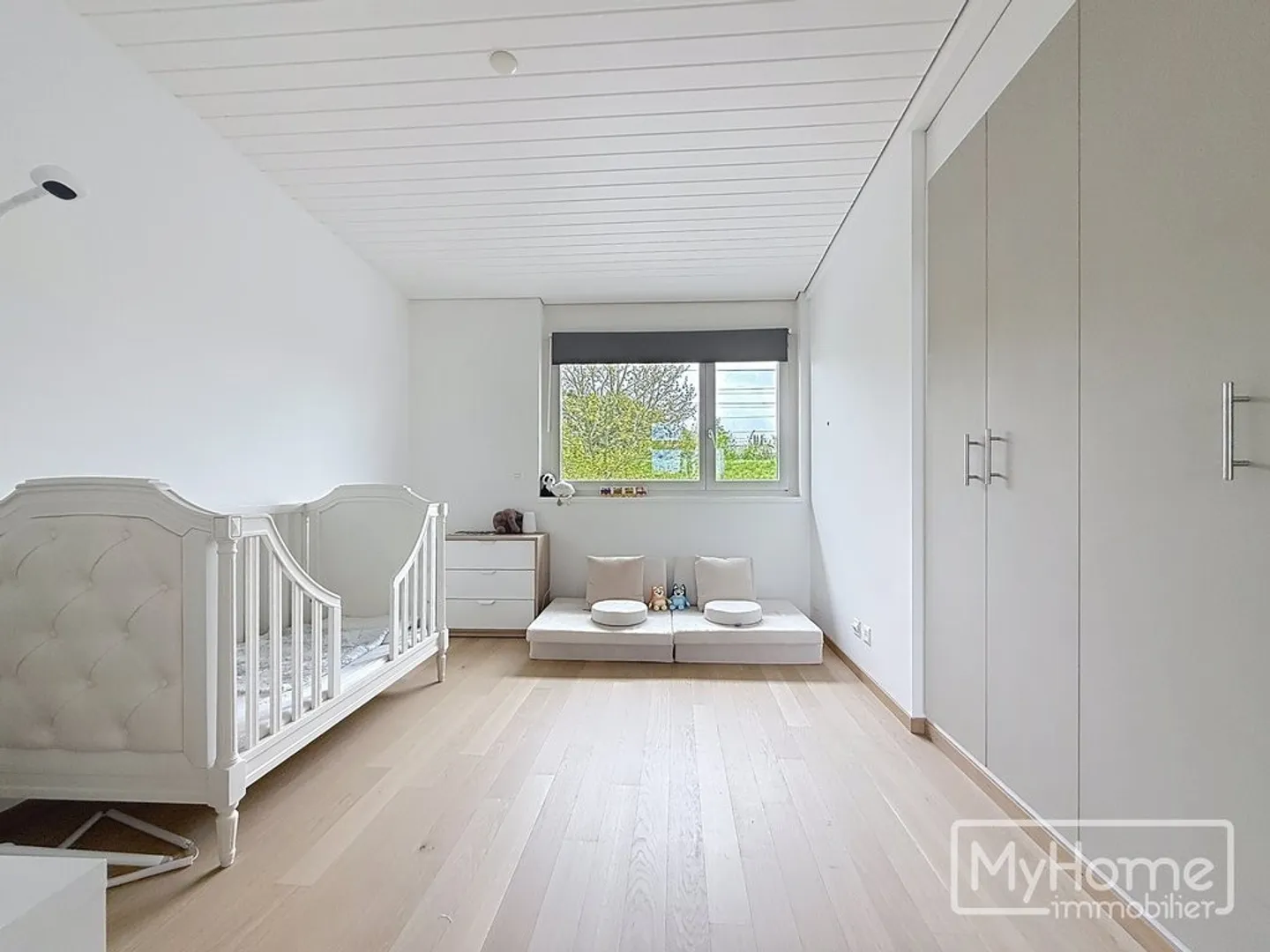 Magnifique duplex de 4,5 pièces à Coppet - Photo 3 sur 4