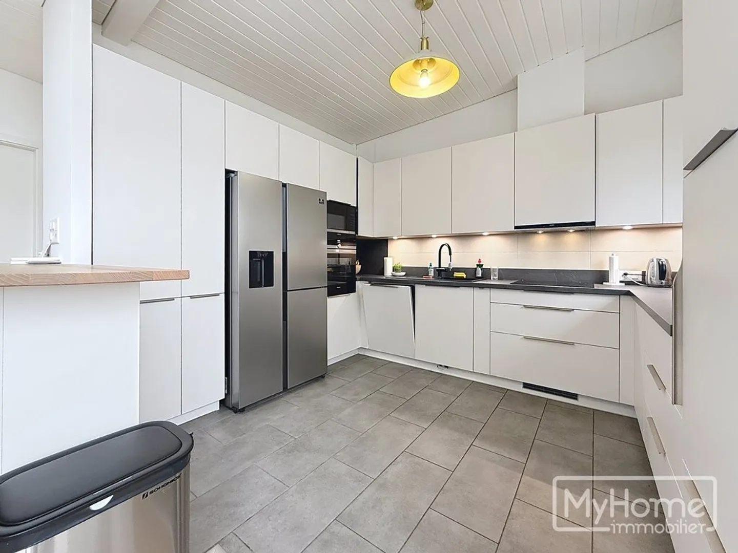 Magnifique duplex de 4,5 pièces à Coppet - Photo 4 sur 4