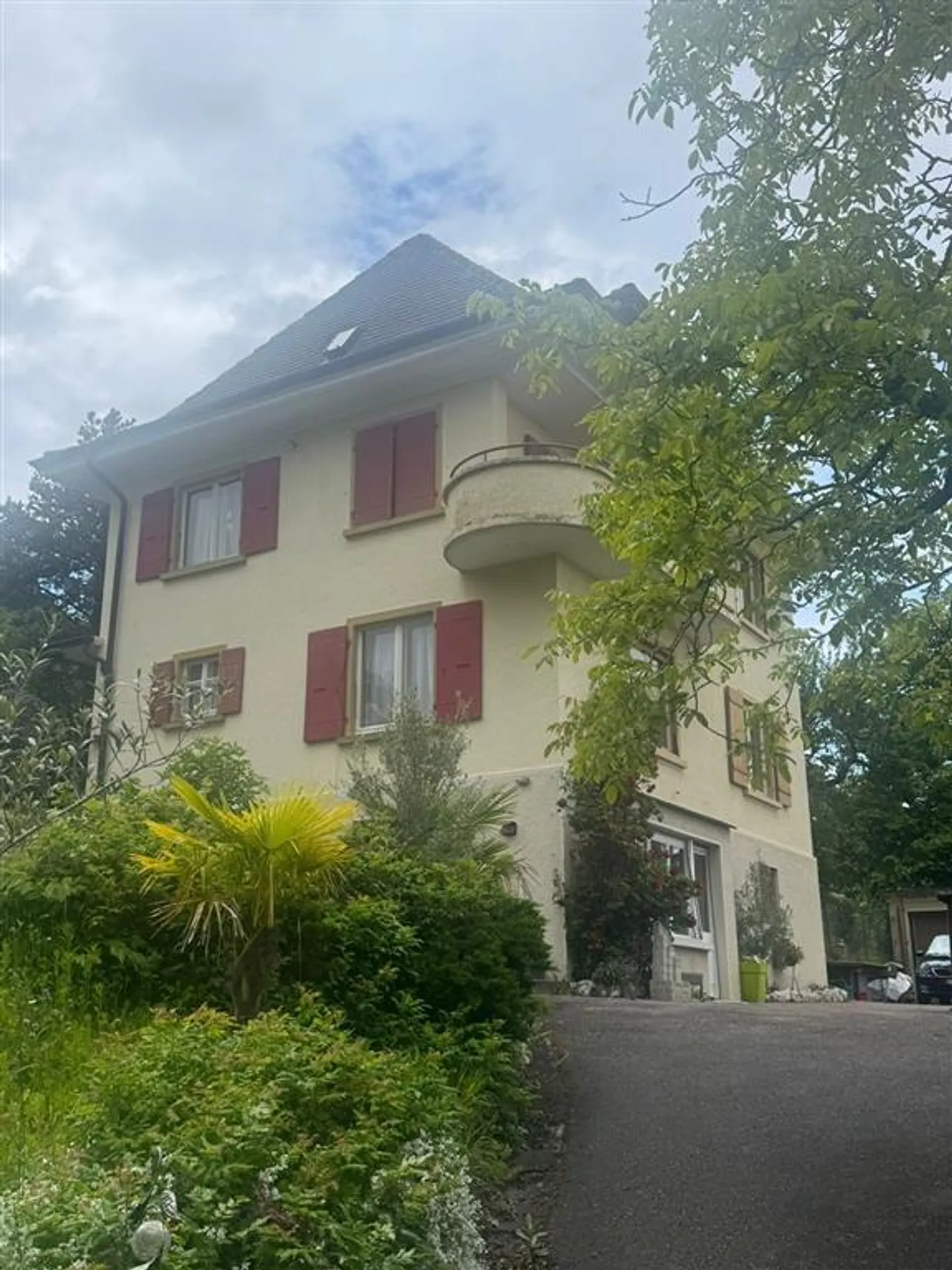 Luxuswohnung mit Garten - Foto 1 von 11