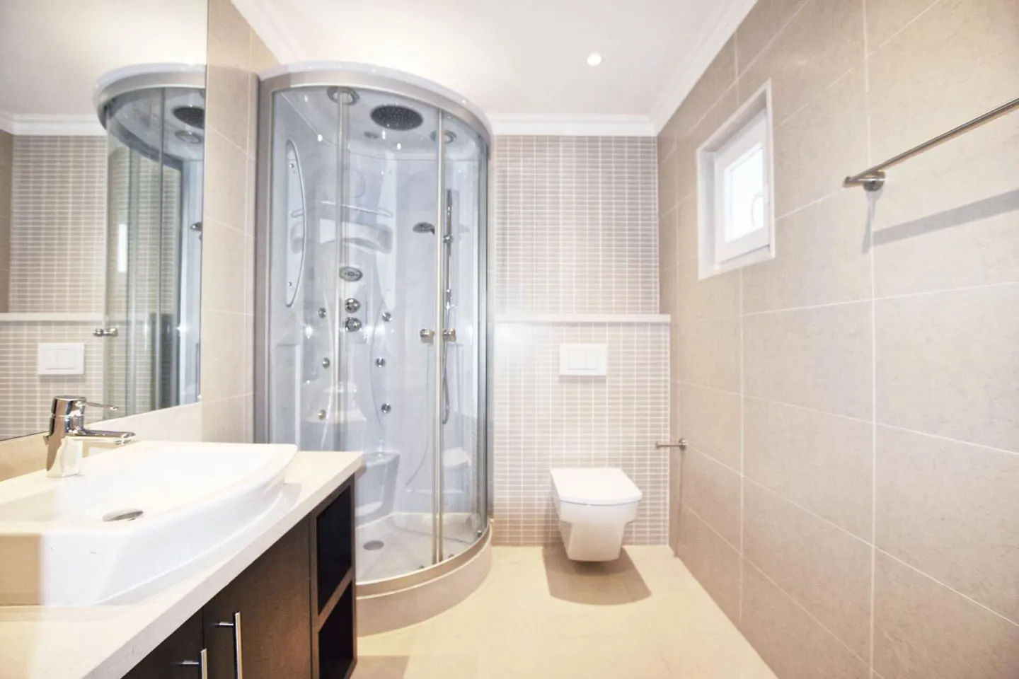 Villa gemella d'angolo a Chavannes-des-Bois - Foto 13 di 15