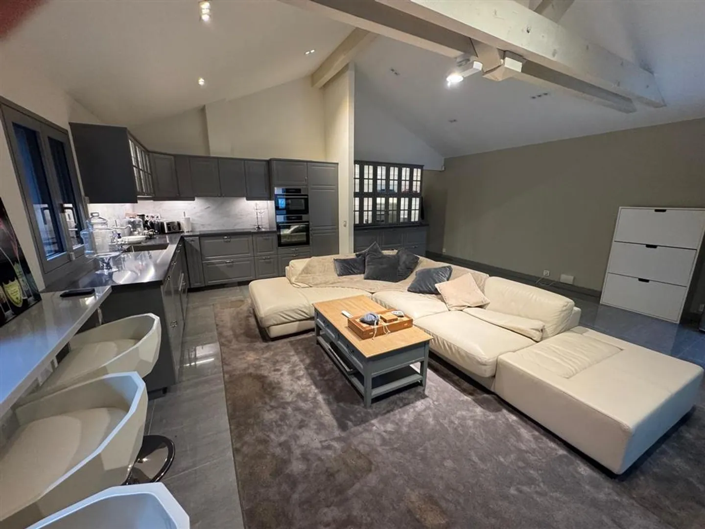 Luxuswohnung mit Garten - Foto 6 von 11