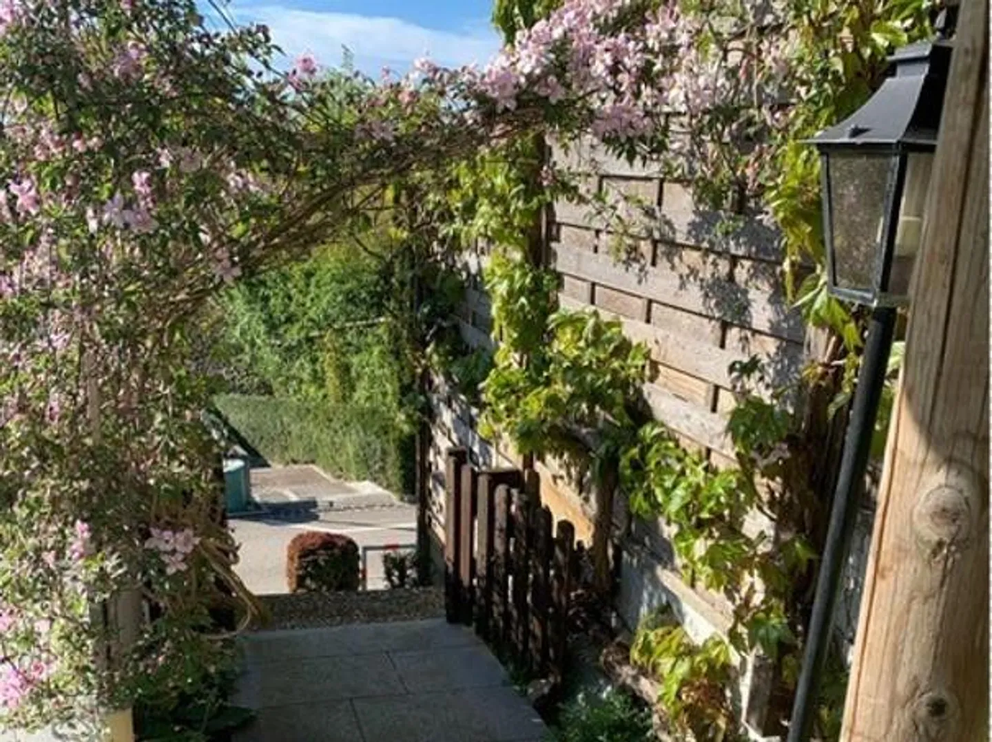 Traumhaftes Einfamilienhaus mit Pool - Foto 19 von 19