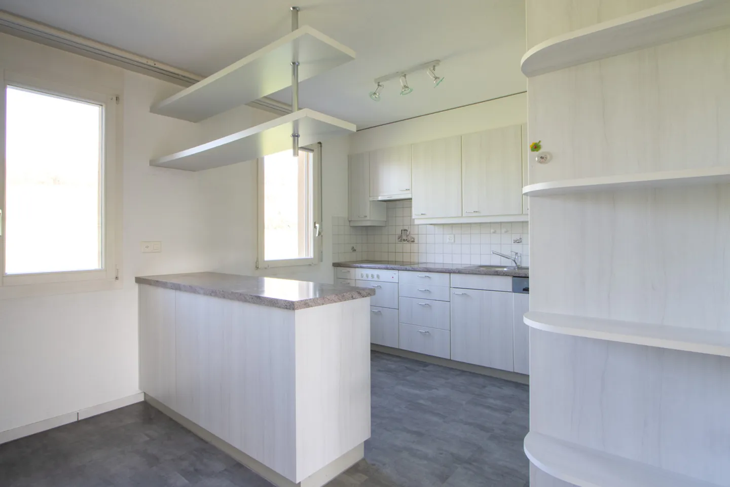 Appartamento attraente di 4,5 stanze in un paradiso rurale in vendita! - Foto 3 di 14