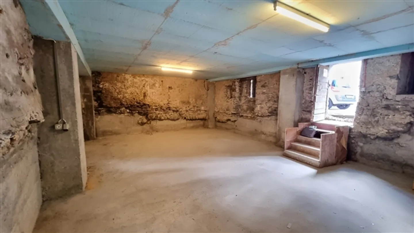 Fienile da ristrutturare - 657 m3 - St-Pierre-de-Clages - ESCLUSIVITÀ - Foto 5 di 8