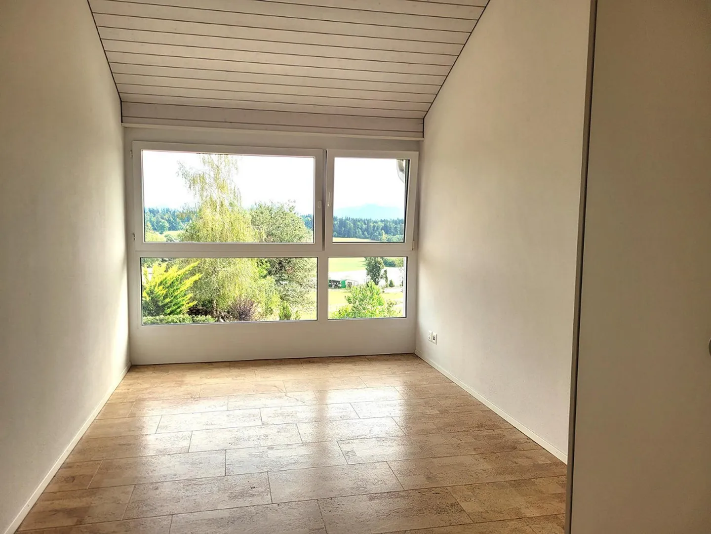 Casa familiare semi-indipendente in una posizione tranquilla e centrale - Foto 10 di 15