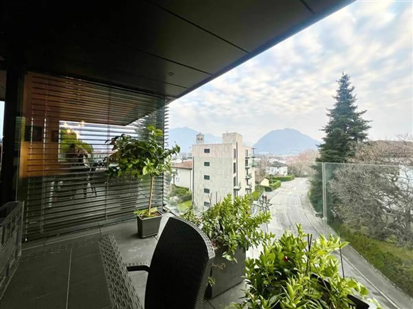 MASSAGNO: 3.5-Zimmer-Wohnung - Foto 3 von 9