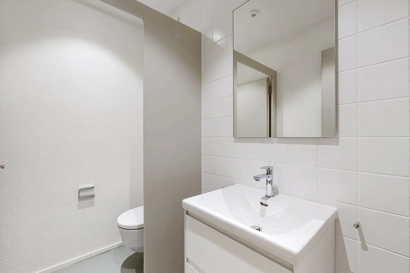 Ambiance historique, environnement de travail moderne – Votre bureau à Helvetiaplatz - Photo 2 sur 20