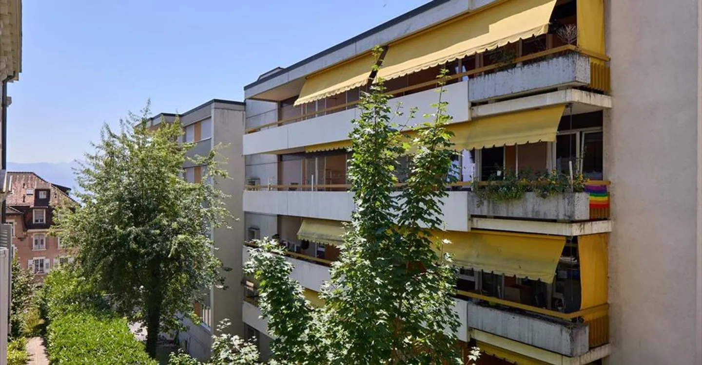 Edificio ad uso misto in affitto - Foto 3 di 4