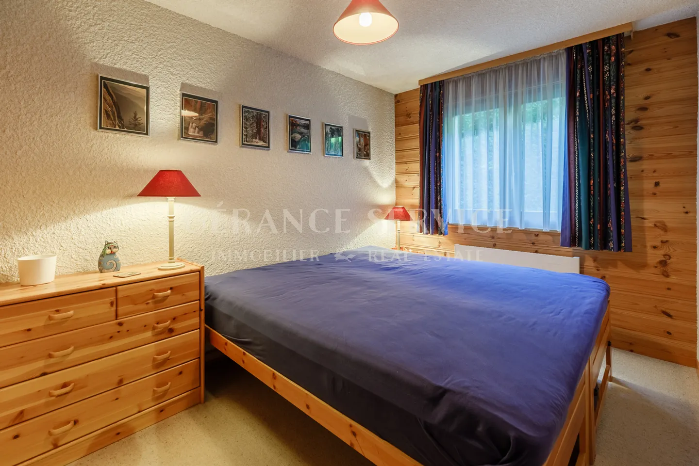 Ambassador 6 - Photo 14 of 19