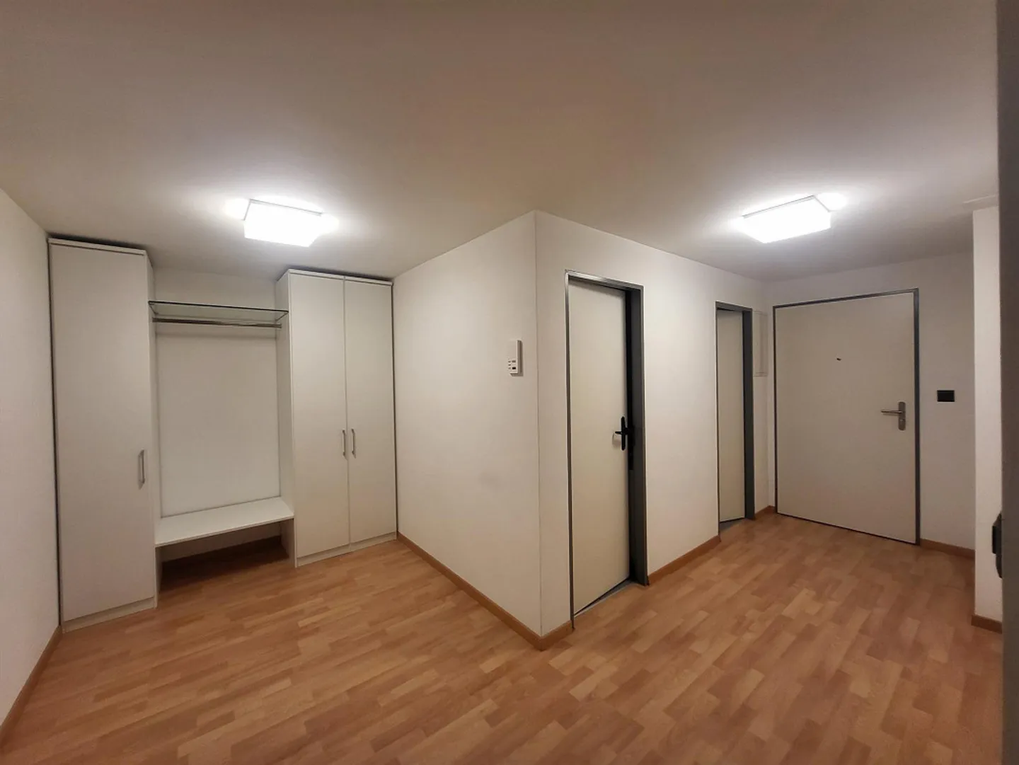 Appartement spacieux et lumineux - Photo 4 sur 11