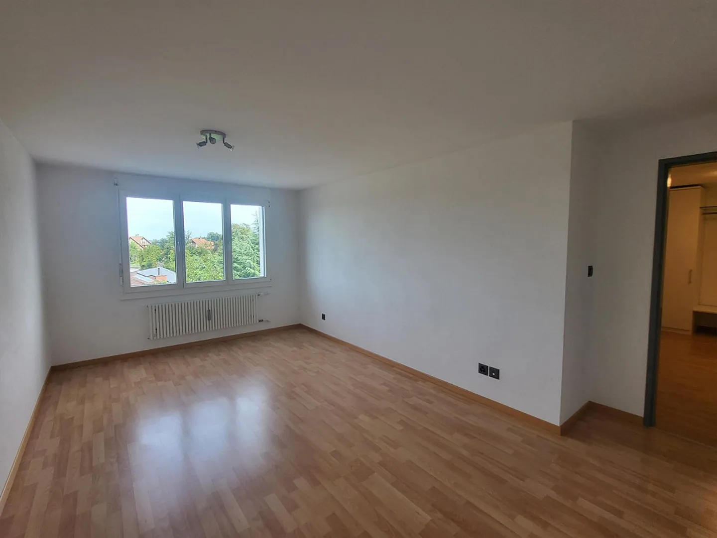 Appartement spacieux et lumineux - Photo 5 sur 11