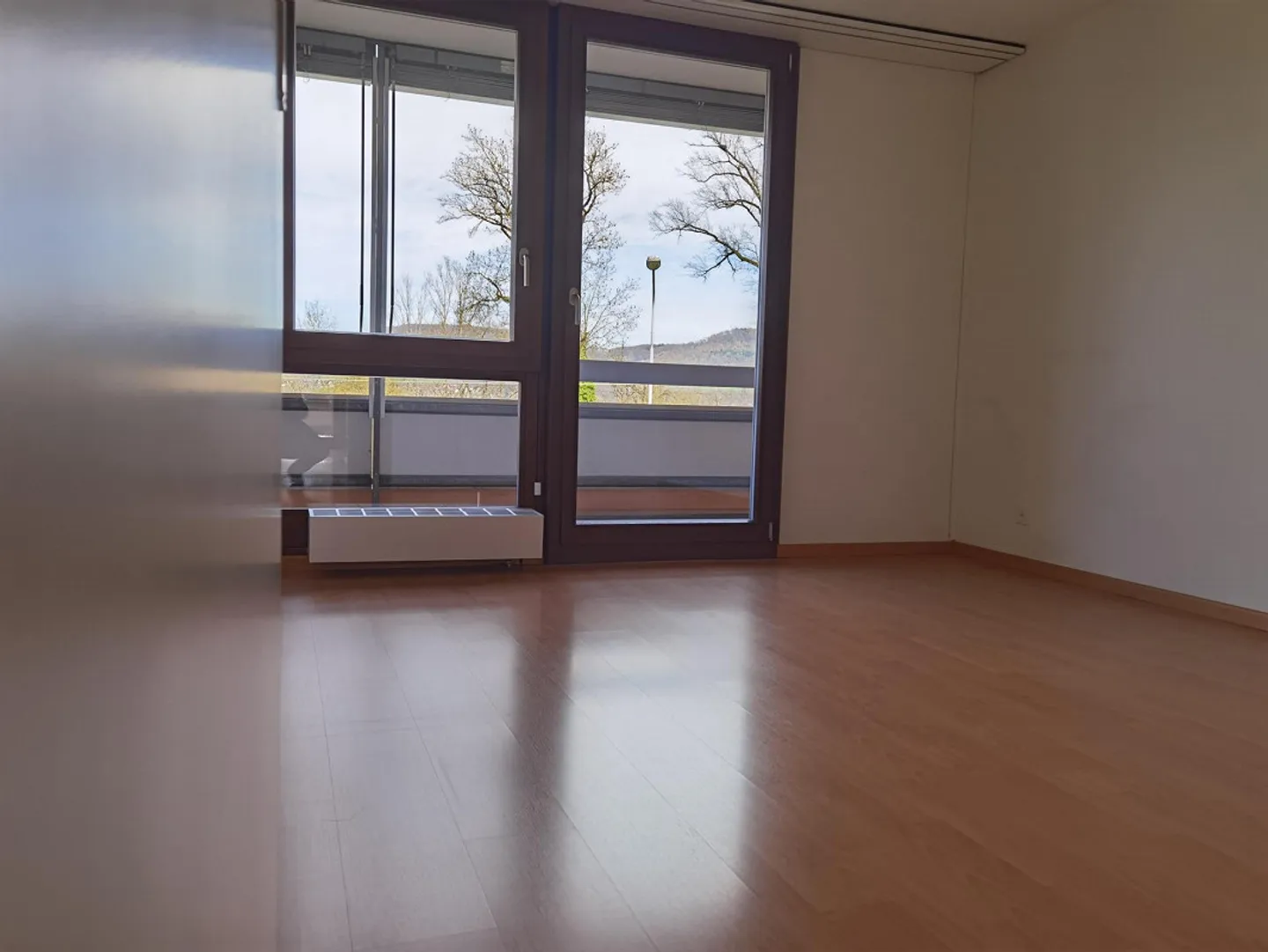 Helle Wohnung mit Blick ins Grüne - Foto 3 von 7