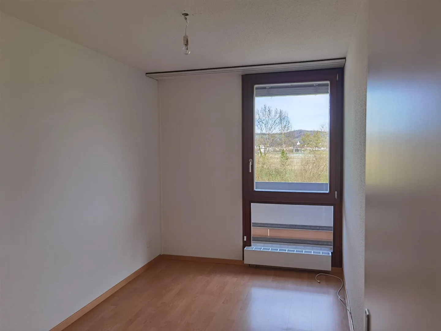 Helle Wohnung mit Blick ins Grüne - Foto 4 von 7