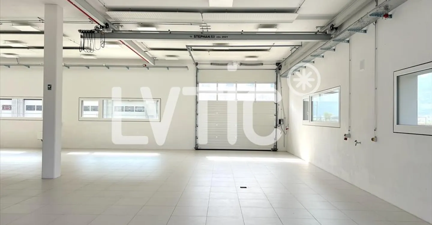 Espace de stockage à louer - Photo 3 sur 13