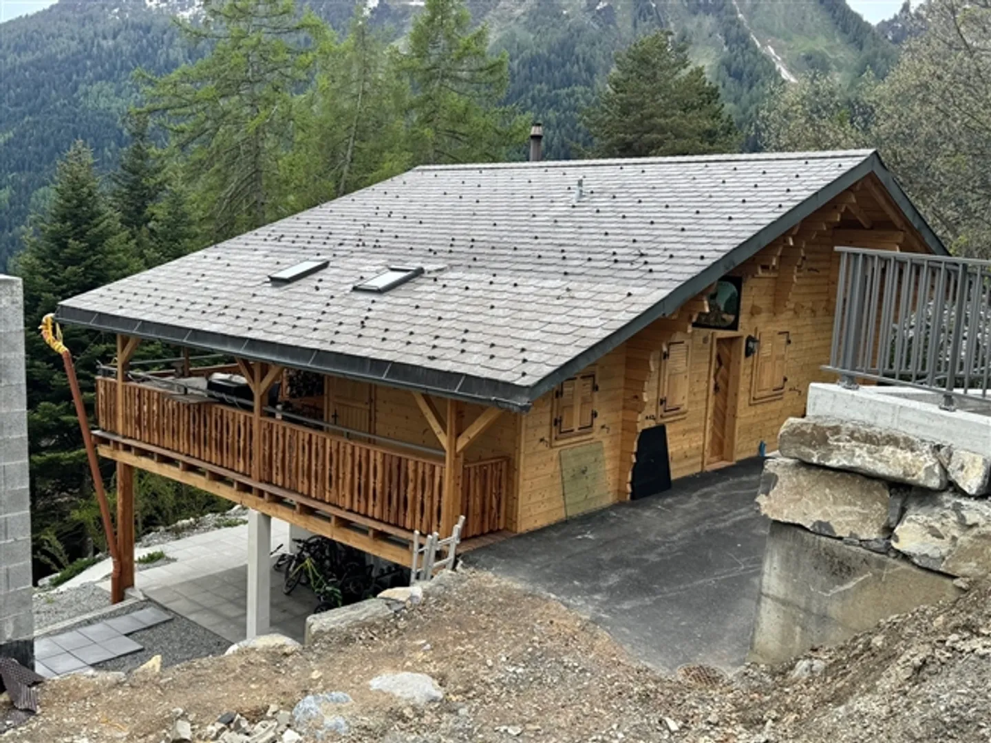 Chalet - 2 Holiday Apartments - Ovronnaz - EXCLUSIVE AGENT - ref. 10247725 - Photo 5 of 12