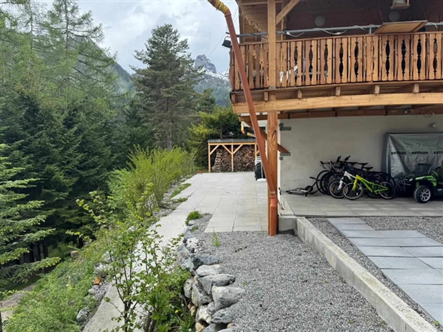 Chalet - 2 Holiday Apartments - Ovronnaz - EXCLUSIVE AGENT - ref. 10247725 - Photo 9 of 12