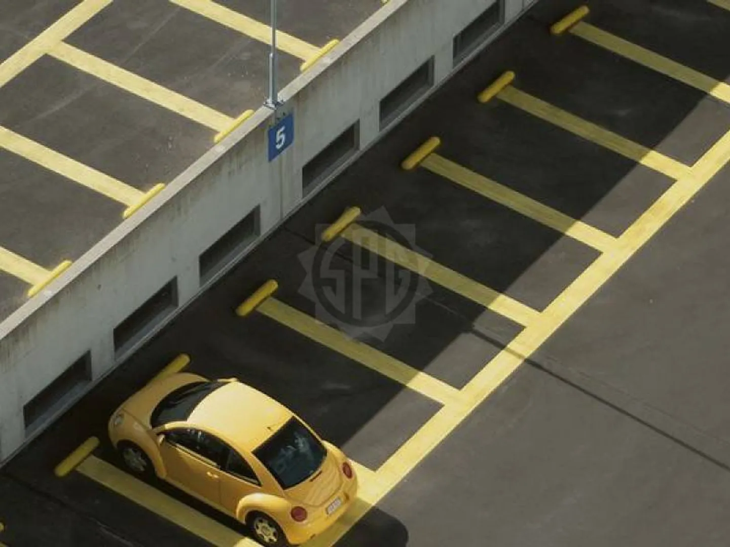 Place de Parking Intérieure à Genève - Photo 1 sur 1