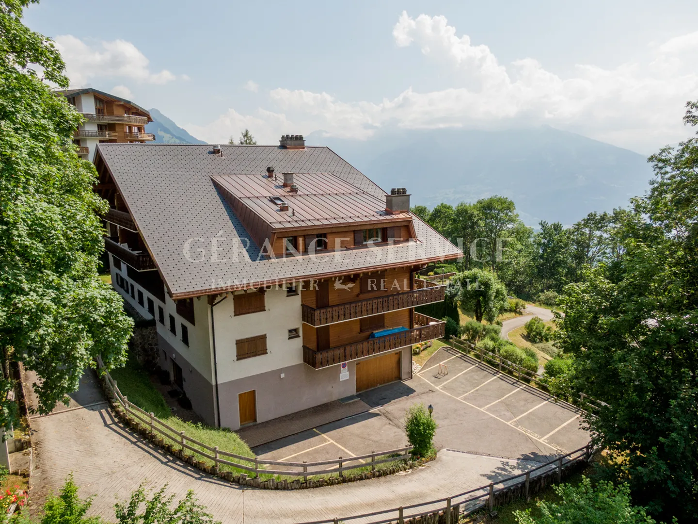 Ambassador 6 - Photo 19 of 19