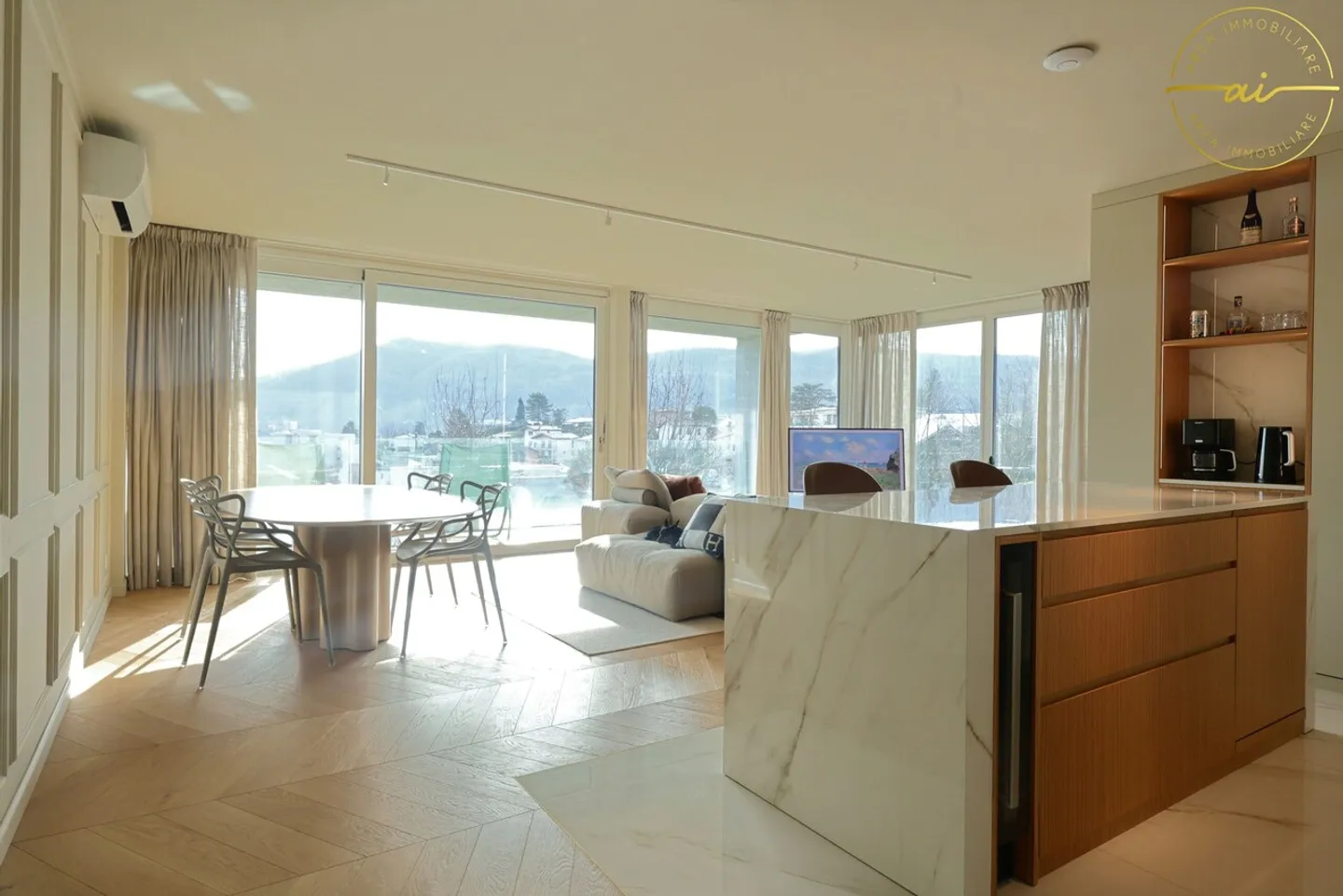 REFINED 3.5 ROOM APARTMENT OF SUPERIOR STANDING - Photo 1 of 13