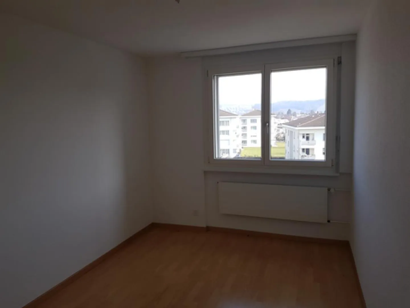 Appartamento 4 1/2 locali con vista panoramica - Foto 7 di 11