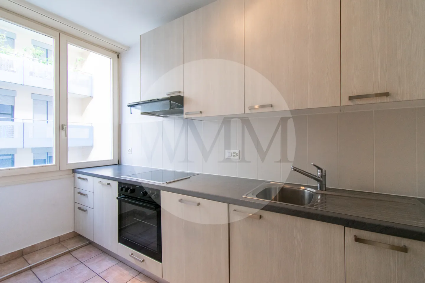 Comfortable two-room apartment just steps from the lake - Photo 4 of 11