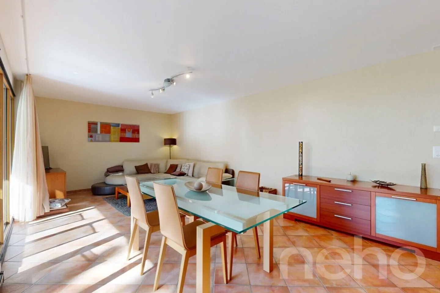 Appartamento Familiare con Grande Giardino - Foto 4 di 12