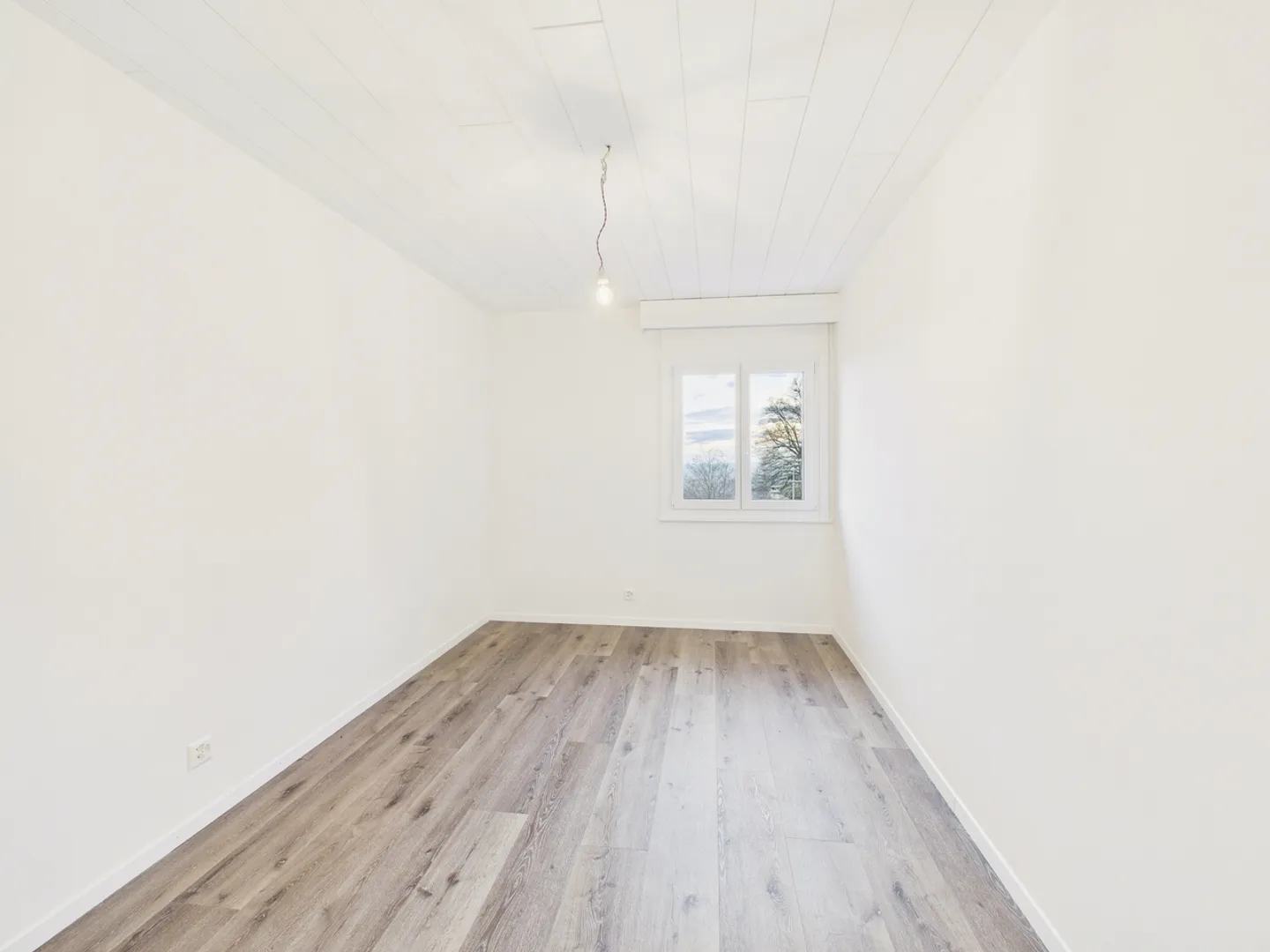 Attique moderne 4.5 pièces avec balcon exposé à sud-ouest, Bellerive VD - Photo 6 sur 8