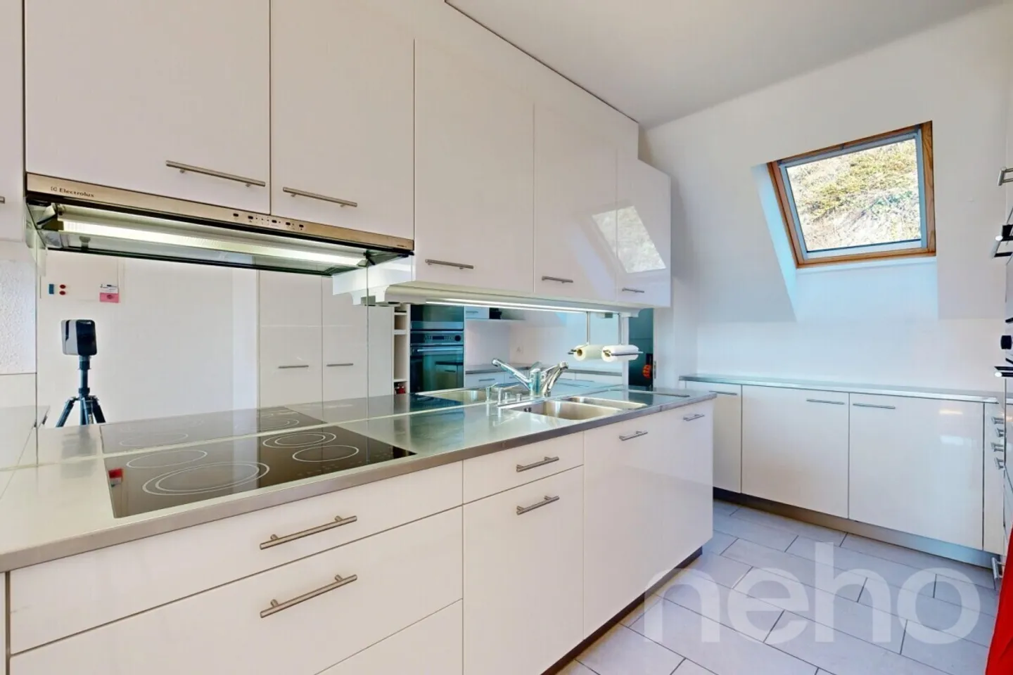 Exclusive Penthouse Apartment in Uerikon - Photo 8 of 12