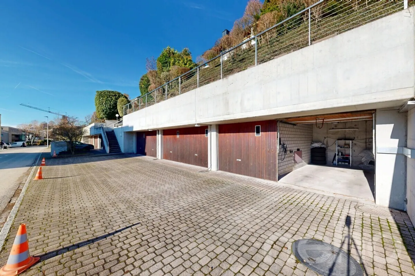 Exclusive Penthouse Apartment in Uerikon - Photo 11 of 12