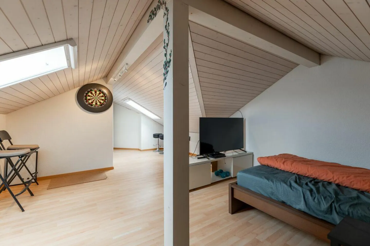 Appartement familial spacieux dans un emplacement calme - Photo 10 sur 12