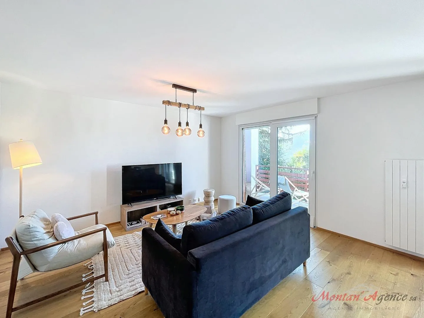 Appartement Charmant avec Piscine - Photo 3 sur 13