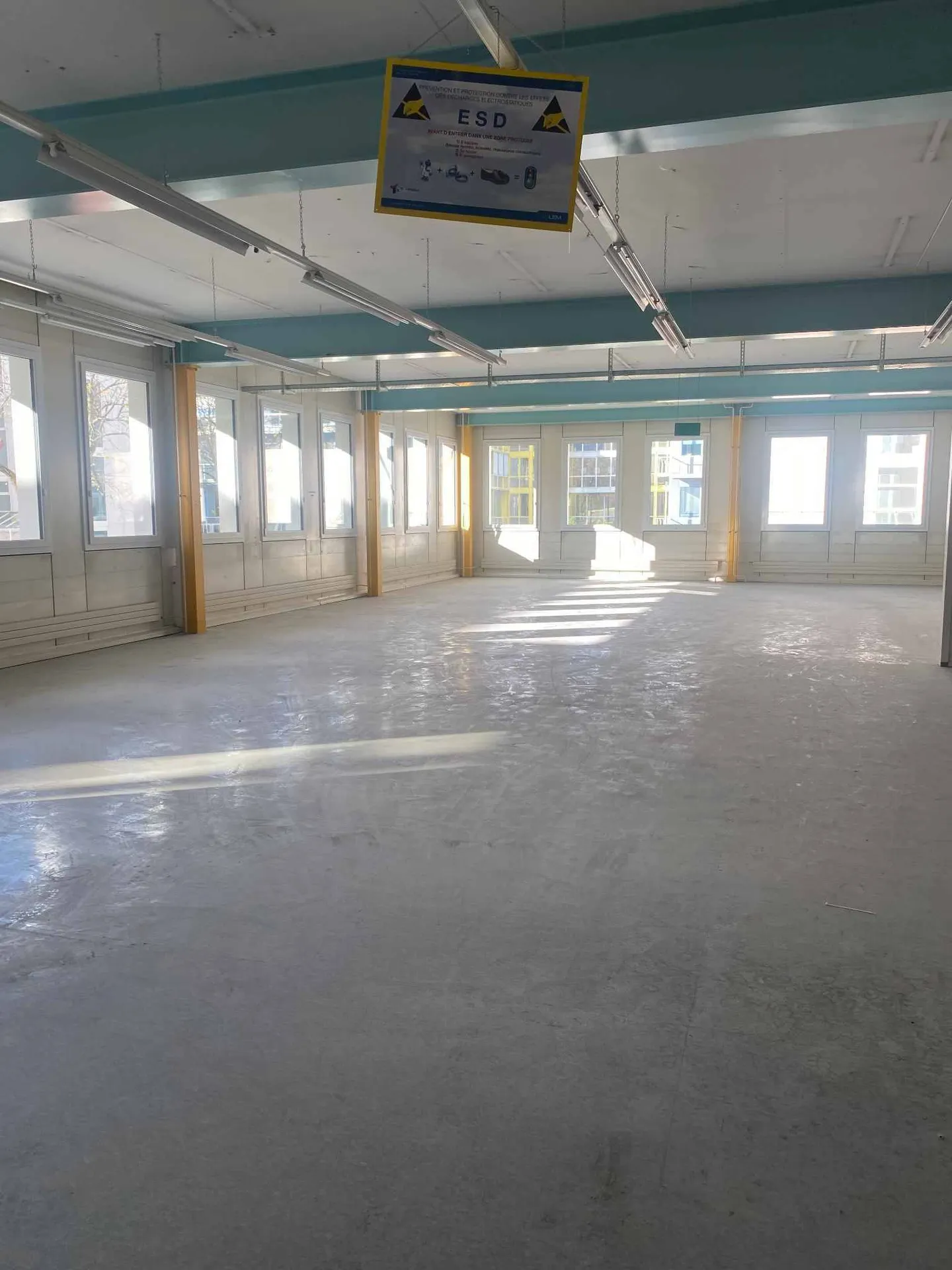 Gewerbliche Räumlichkeiten in der FTI-Zone von ca. 1100 m2 in Plan-les-Ouates - Foto 6 von 6