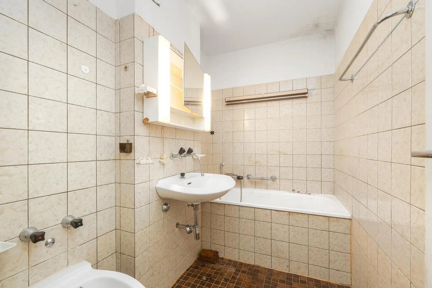 Renovate & Arrive with a View of the Green - Photo 8 of 9