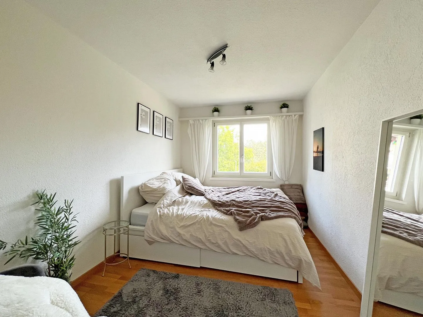 Appartement moderne de 4,5 pièces avec grand balcon - Photo 8 sur 13