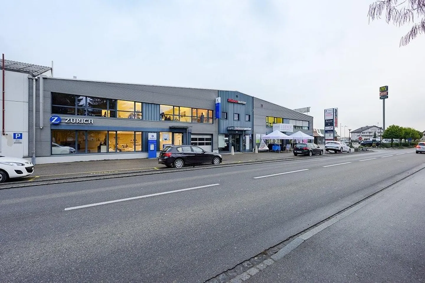 Spacious Commercial Space - Photo 1 of 4