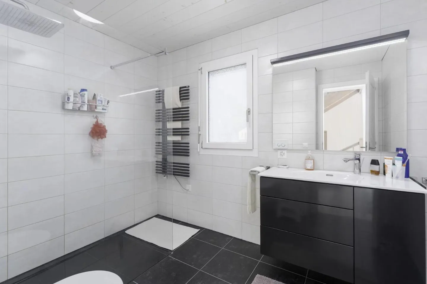 Villa 6,5 Zimmer - Foto 5 von 13