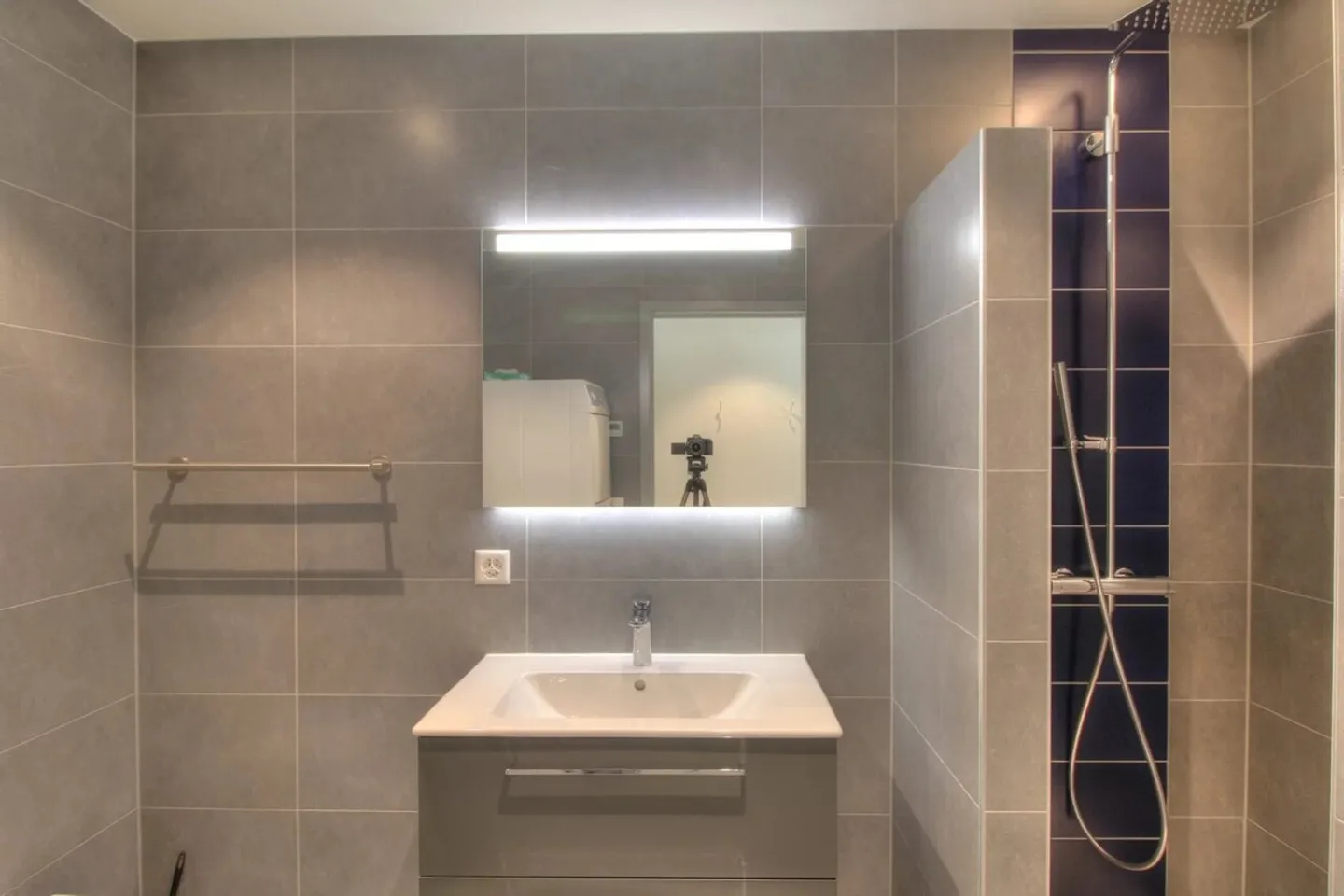 Appartamento in vendita - Foto 11 di 13