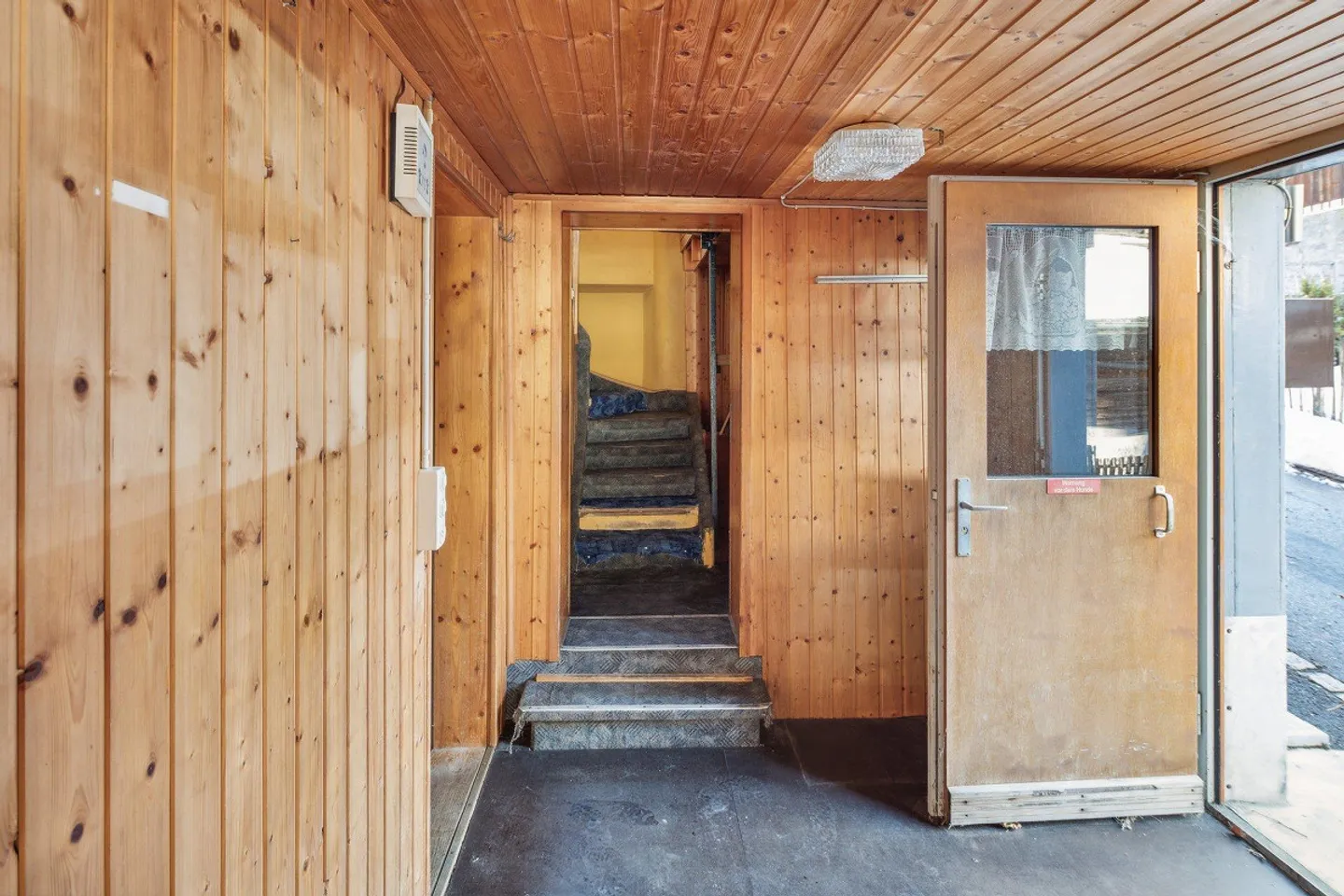 Maison jumelée dans un emplacement familial - Photo 4 sur 14