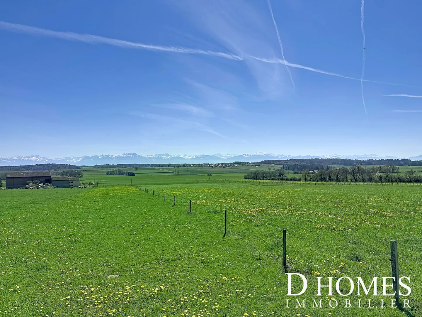 EXCLUSIVE - Village House with Great Potential - Photo 11 of 11