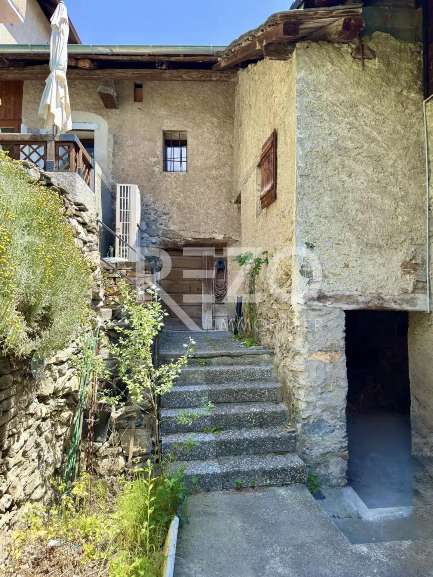 Unique village house with superb panoramic view! Ollon, Crans-Montana, VS - Photo 10 of 13