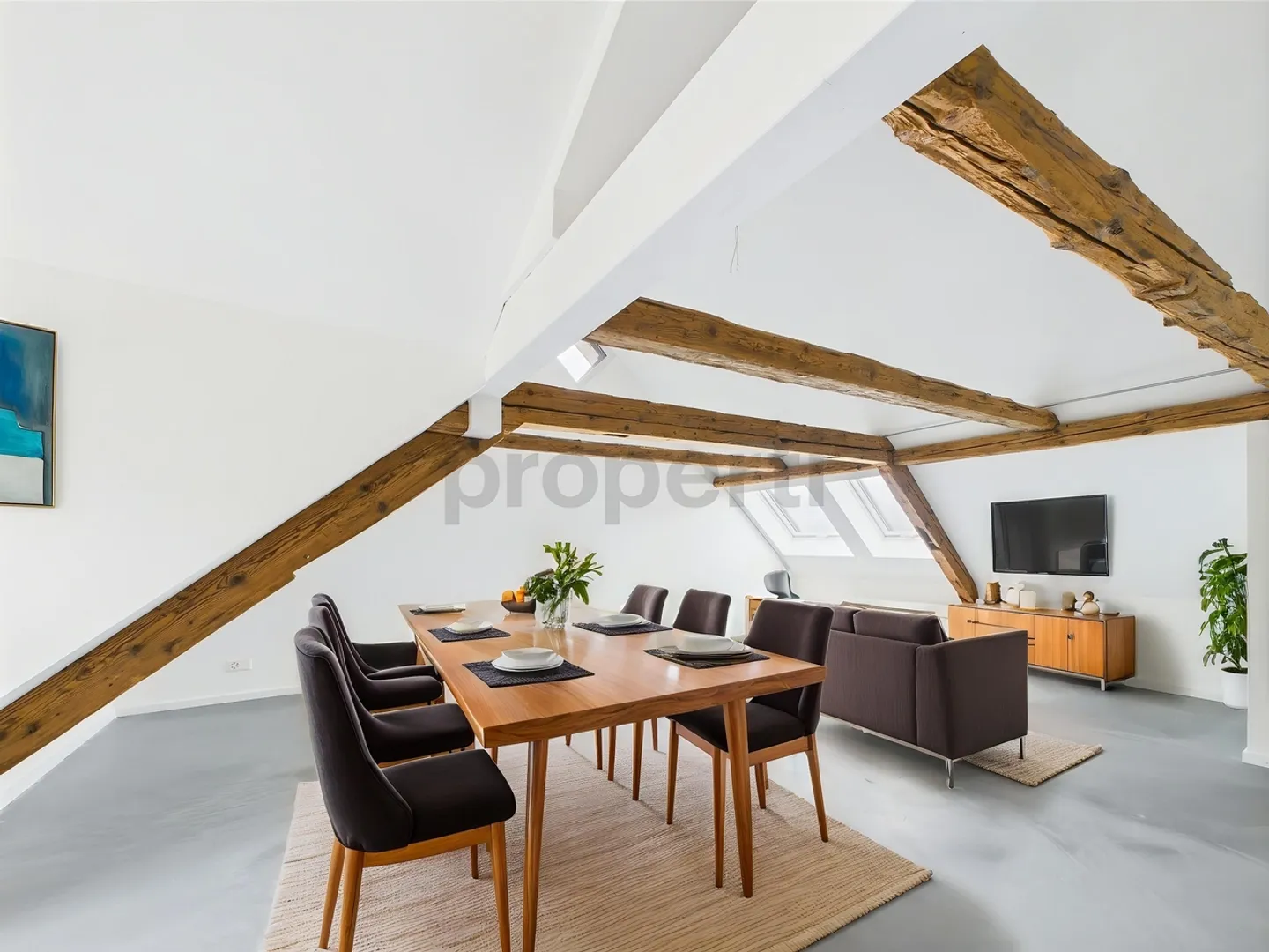 Loft moderne avec charme et vue - Vivre au-dessus des toits de Lichtensteig - Photo 1 sur 9