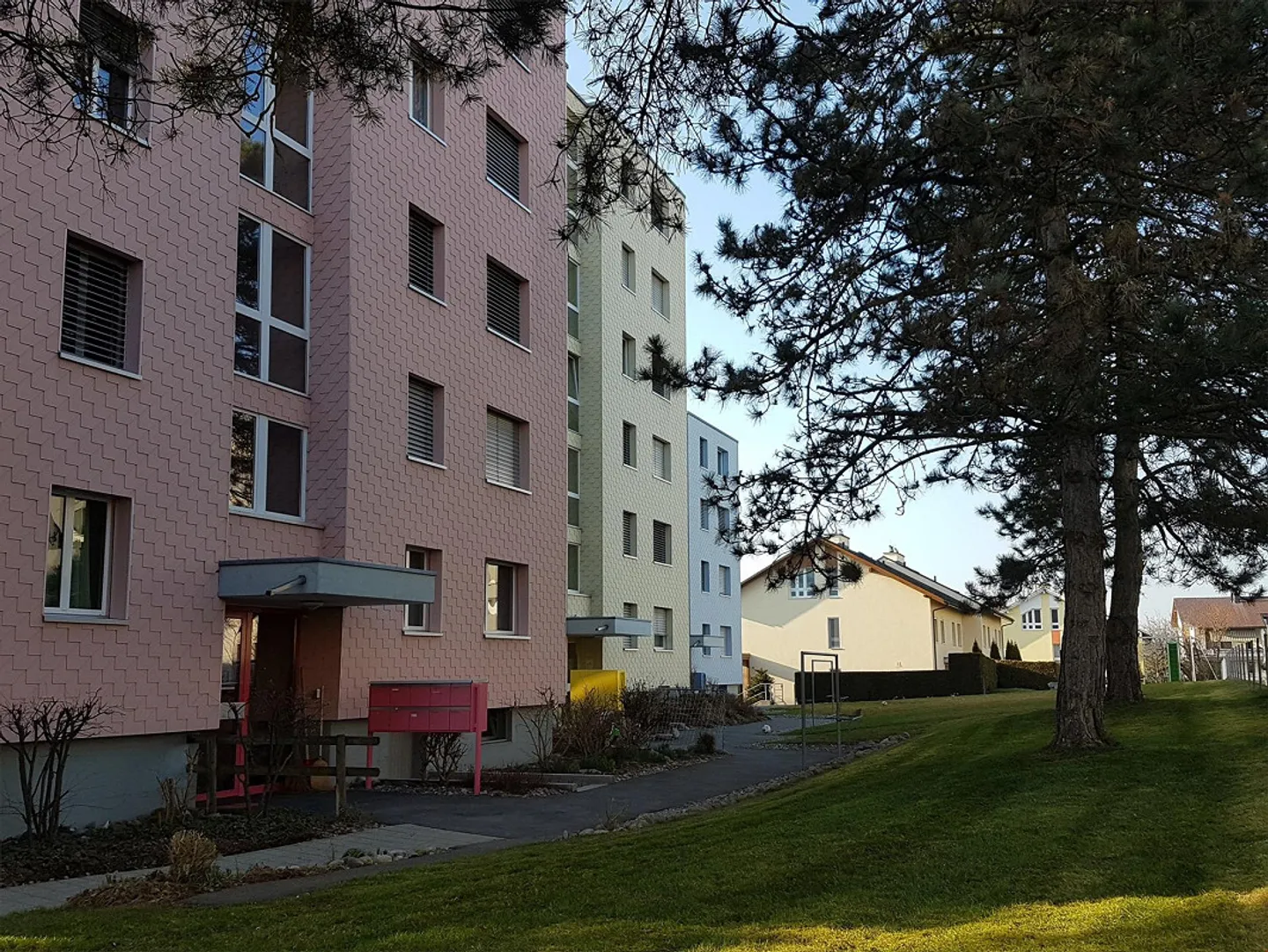 Sonnige 3.5-Zimmerwohnung - Foto 2 von 13
