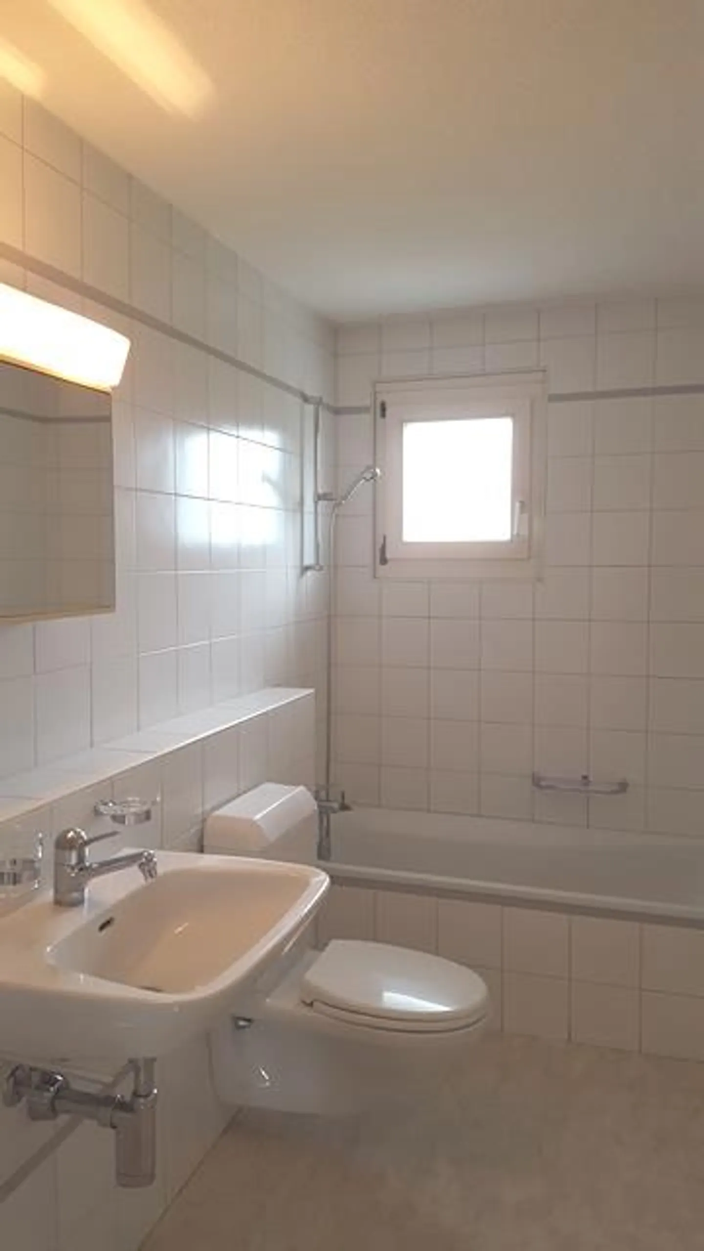 Grosszügige 3.5-Zimmerwohnung - Foto 4 von 7