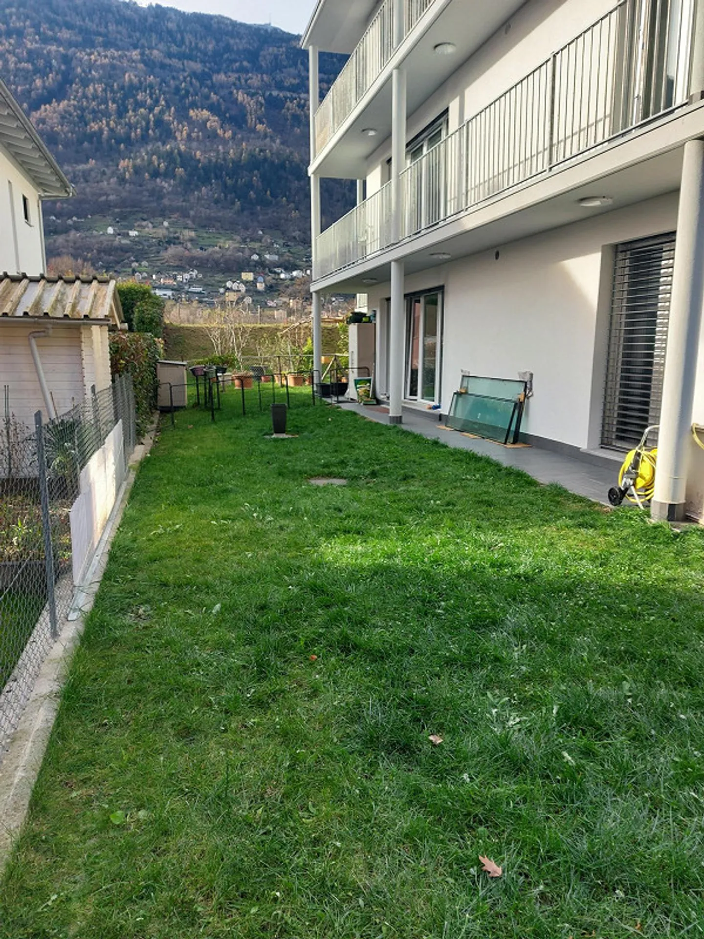 Affitto appartamento 3,5 con giardino - Foto 2 di 13
