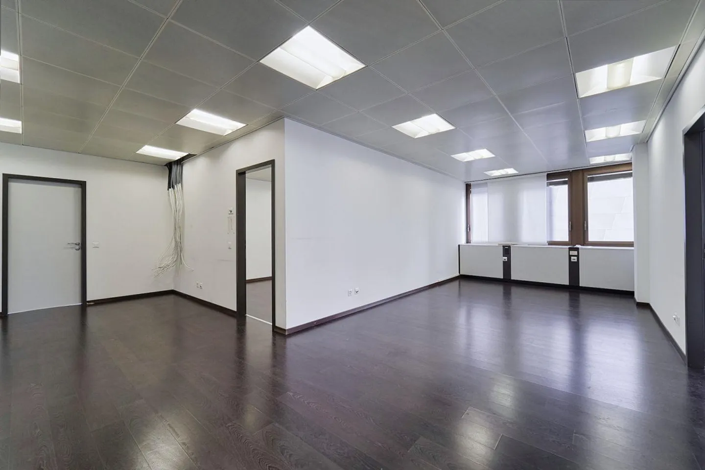 BUREAU DANS LE CŒUR FINANCIER DU PARADIS - Photo 2 sur 5