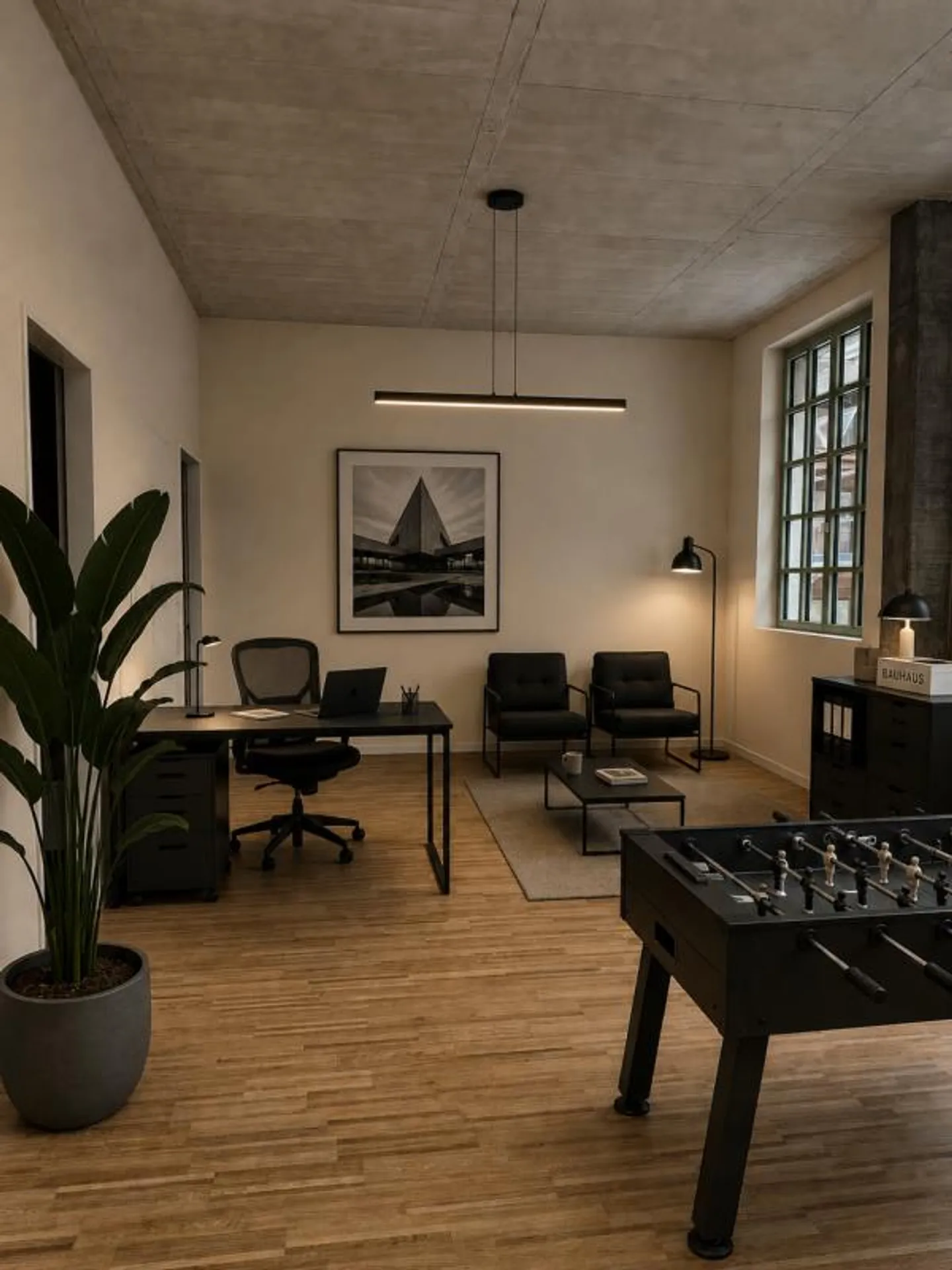 Spazio ufficio unico con terrazza sul tetto - Aeschbachquartier Aarau - Foto 2 di 3