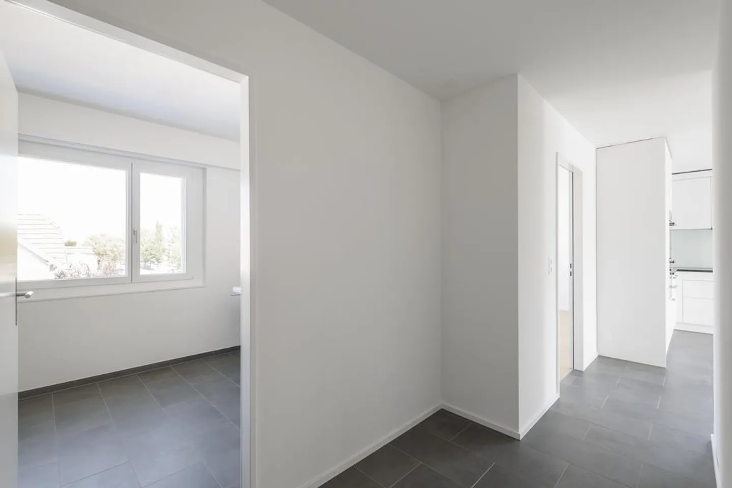 Moderno e spazioso appartamento ad Aesch - Foto 7 di 11