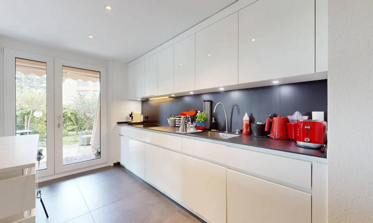 Magnifique appartement de 3,5 pces avec jardin au calme absolu à Pully - Photo 10 sur 11